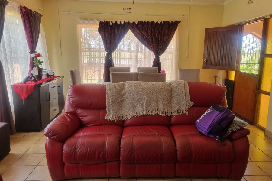 3 Bedroom Property for Sale in Roosheuwel North West